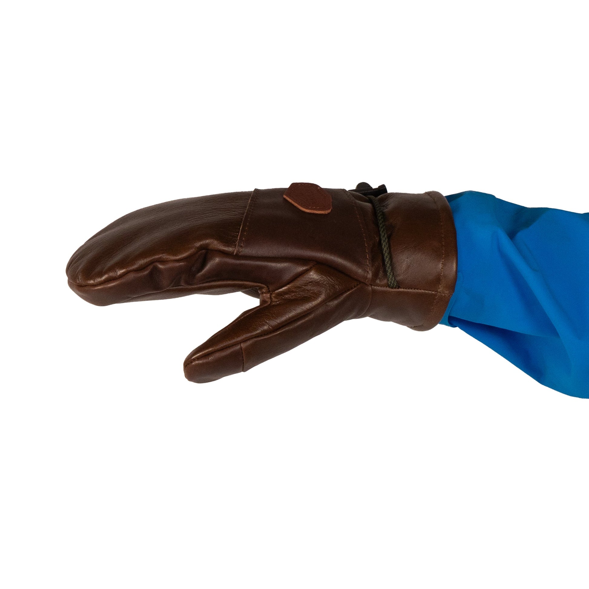 A person wearing Mainers’ Portland All-Leather Mitts along with a blue jacket sleeve.